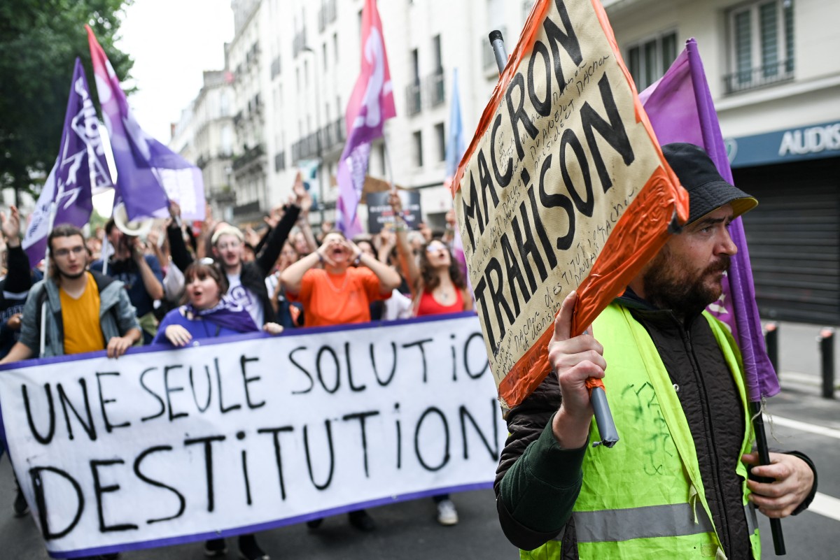 La demande de destitution de Macron sur le bureau de l'Assemblée mardi