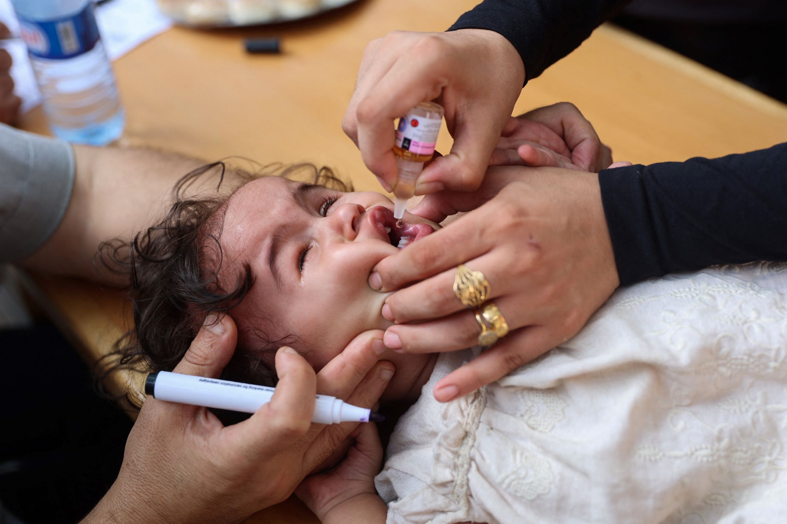 La campagne de vaccination anti-polio se déplace dans le nord de Gaza
