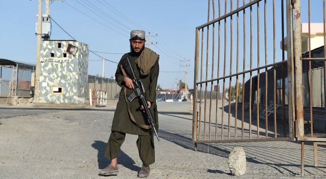 L'Iran a érigé un mur de 10 km à la frontière avec l'Afghanistan