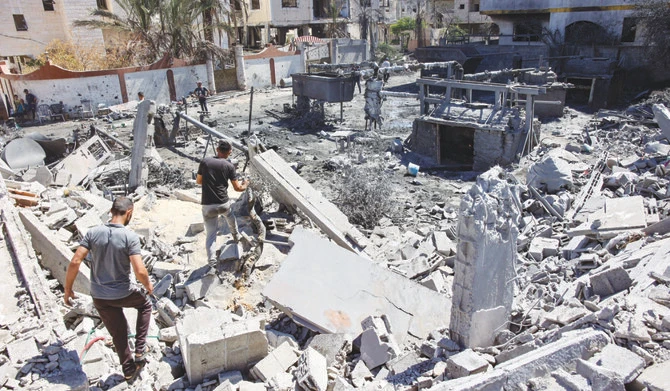 La riposte israélienne a fait au moins 41.206 morts à Gaza, selon le ministère de la Santé du territoire dirigé par le Hamas depuis 2007, qui ne précise pas le nombre de civils et de combattants tués
