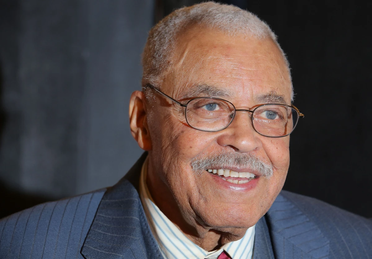 James Earl Jones, voix de Dark Vador, est mort à 93 ans
