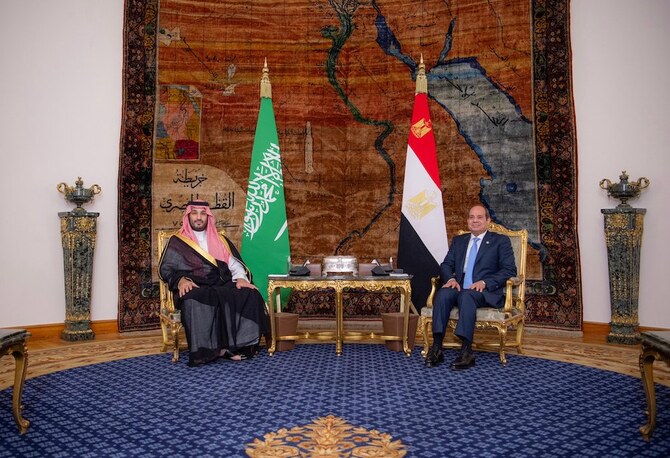 Le prince héritier d'Arabie saoudite supervise la signature d'un accord entre son pays et l'Égypte