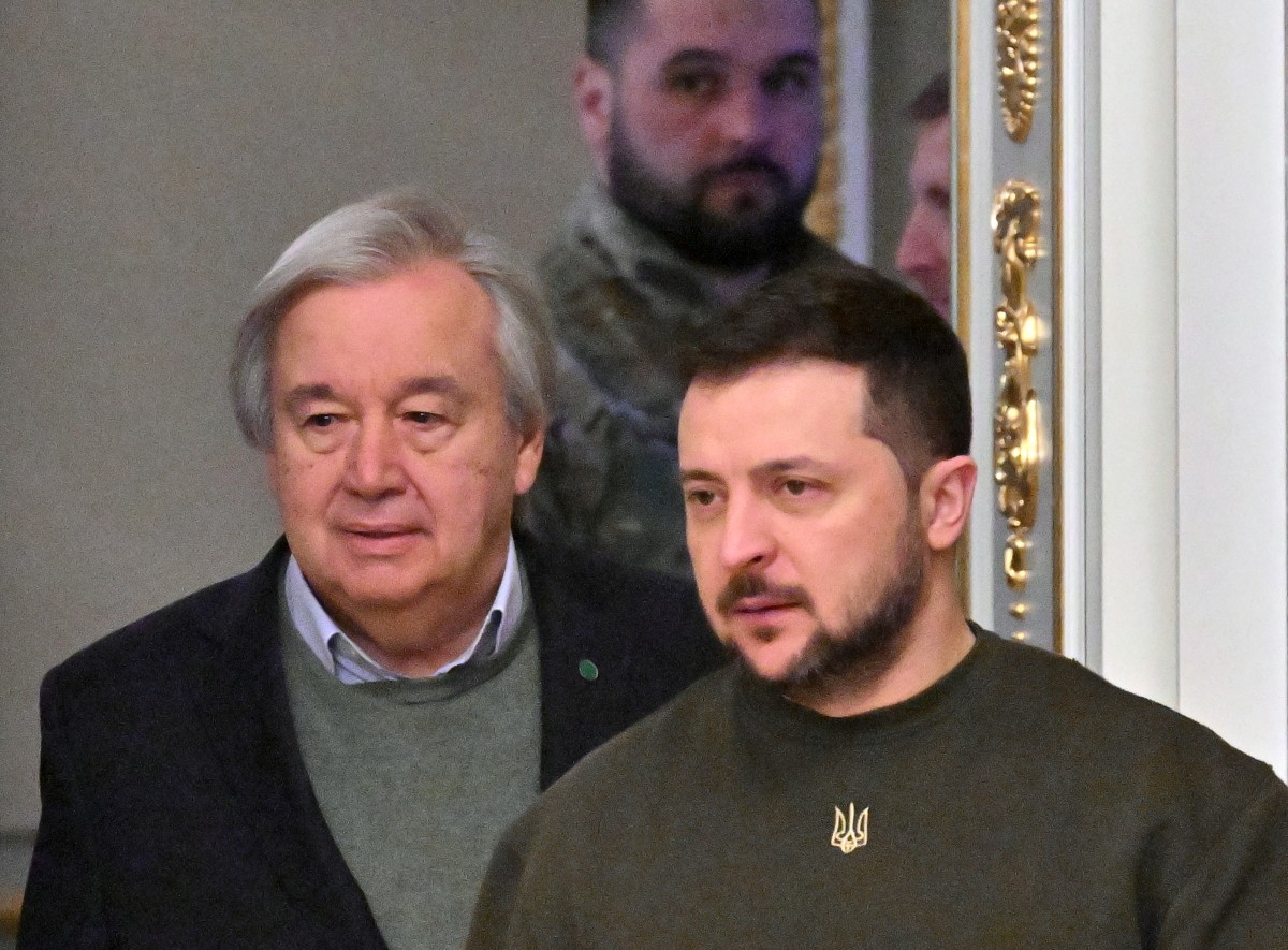 Le président Volodymyr Zelensky a refusé de recevoir à Kiev le secrétaire général des Nations unies en raison de la visite d'Antonio Guterres à Kazan, en Russie, pour le sommet des Brics, a annoncé vendredi à l'AFP un haut responsable de la présidence ukrainienne. (AFP)