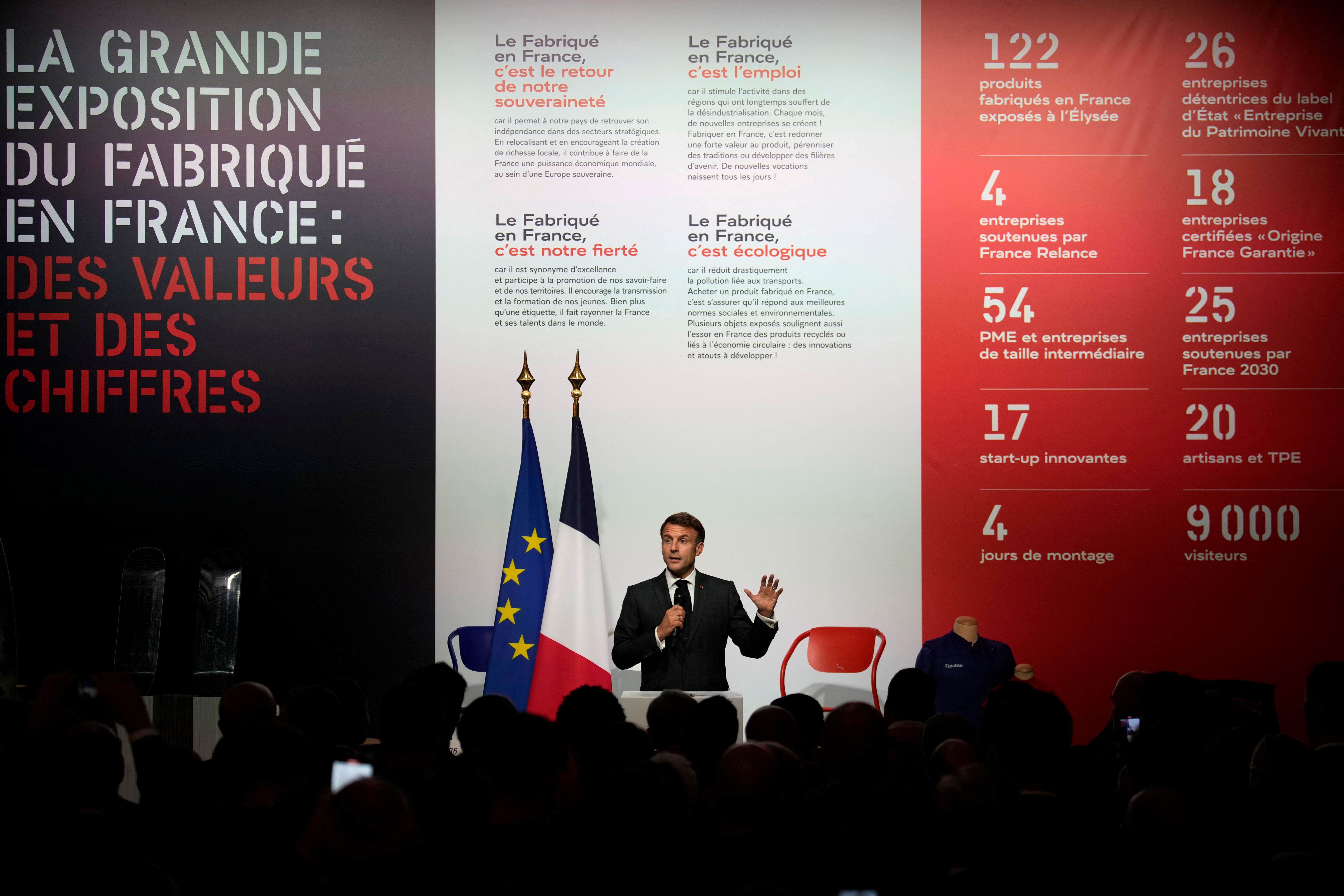 Macron s'agace des hausses d'impôts qui brident les entreprises