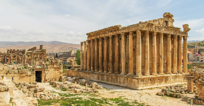 Une frappe israélienne cible les abords du sanctuaire millénaire de Baalbeck
