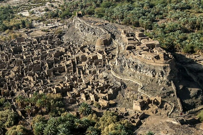 Le bourg fortifié d'al-Natah, modèle d'"urbanisation lente" en Arabie à l'âge du Bronze