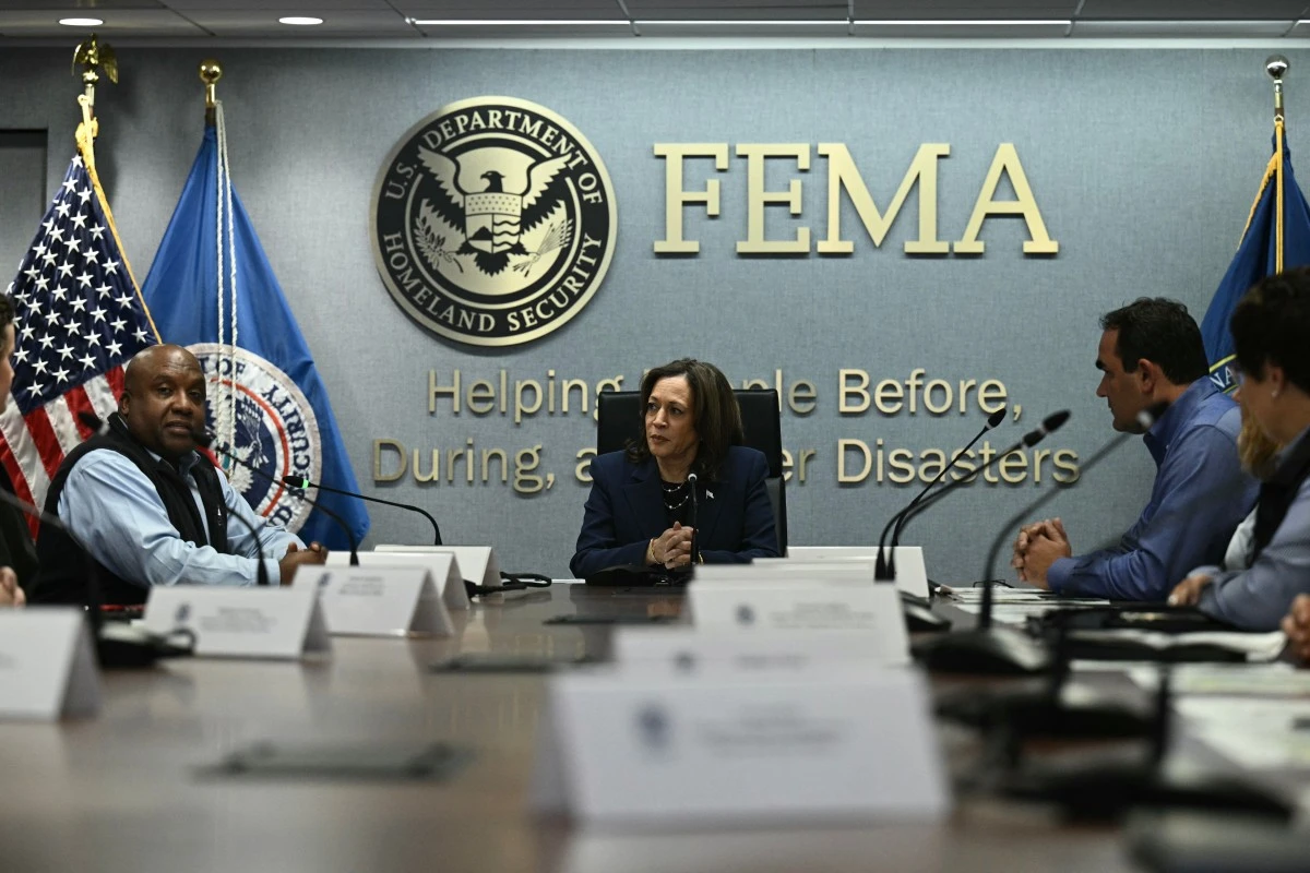 Avec au moins 130 morts aux Etats-Unis, l'ouragan Hélène prend un tour politique