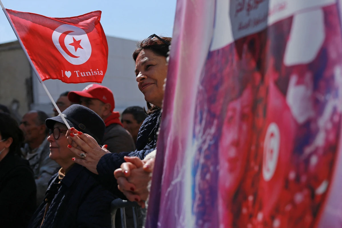 En Tunisie, une présidentielle pratiquement jouée d'avance pour Kais Saied