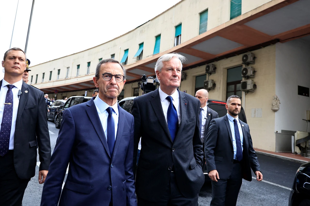 Fête de la Toussaint: Retailleau appelle à "une extrême vigilance" autour des lieux de culte