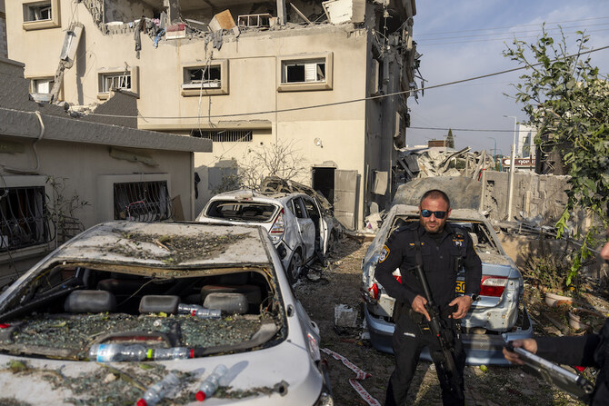 Une roquette fait 19 blessés dans le centre d'Israël
