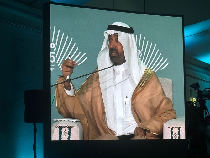 L'Arabie saoudite fixe un nouvel objectif de taux de chômage de 5% d'ici 2030, selon le ministre