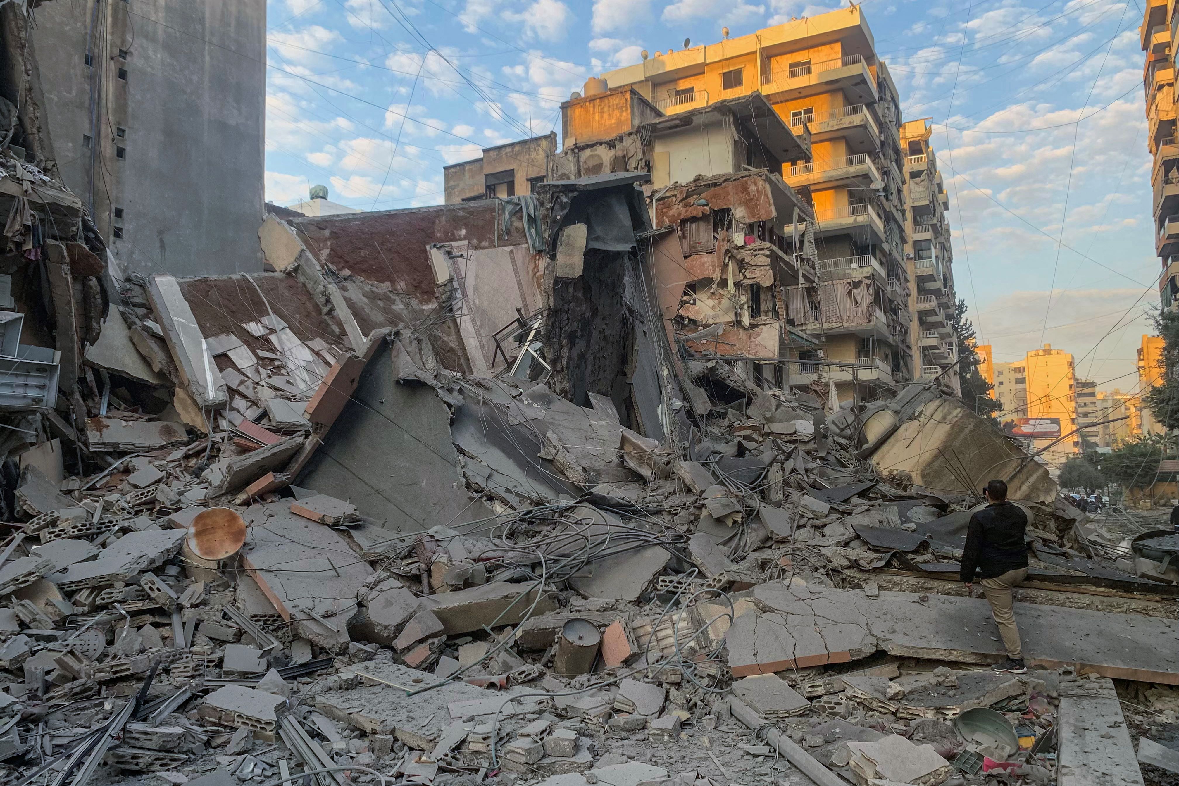Frappes israélienne sur la banlieue de Beyrouth, dont une près de l'aéroport