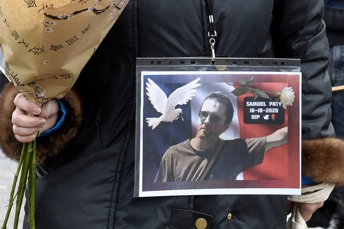 Ouverture du procès de huit personnes impliquées dans l'assassinat de Samuel Paty