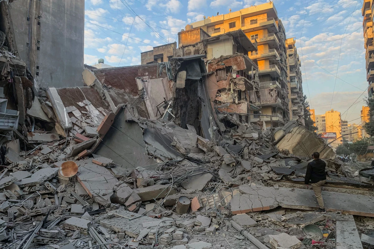 Frappes israélienne sur la banlieue de Beyrouth, dont une près de l'aéroport