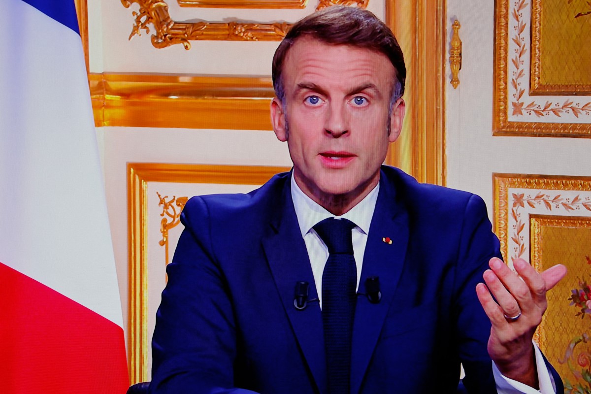 Macron nommera «dans les prochains jours» un Premier ministre pour un gouvernement «d'intérêt général»