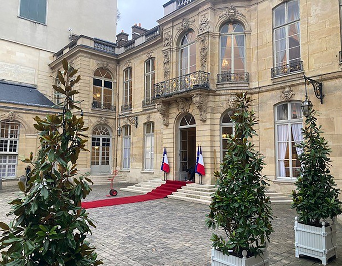 Nomination imminente du Premier ministre, Bayrou à l'Elysée
