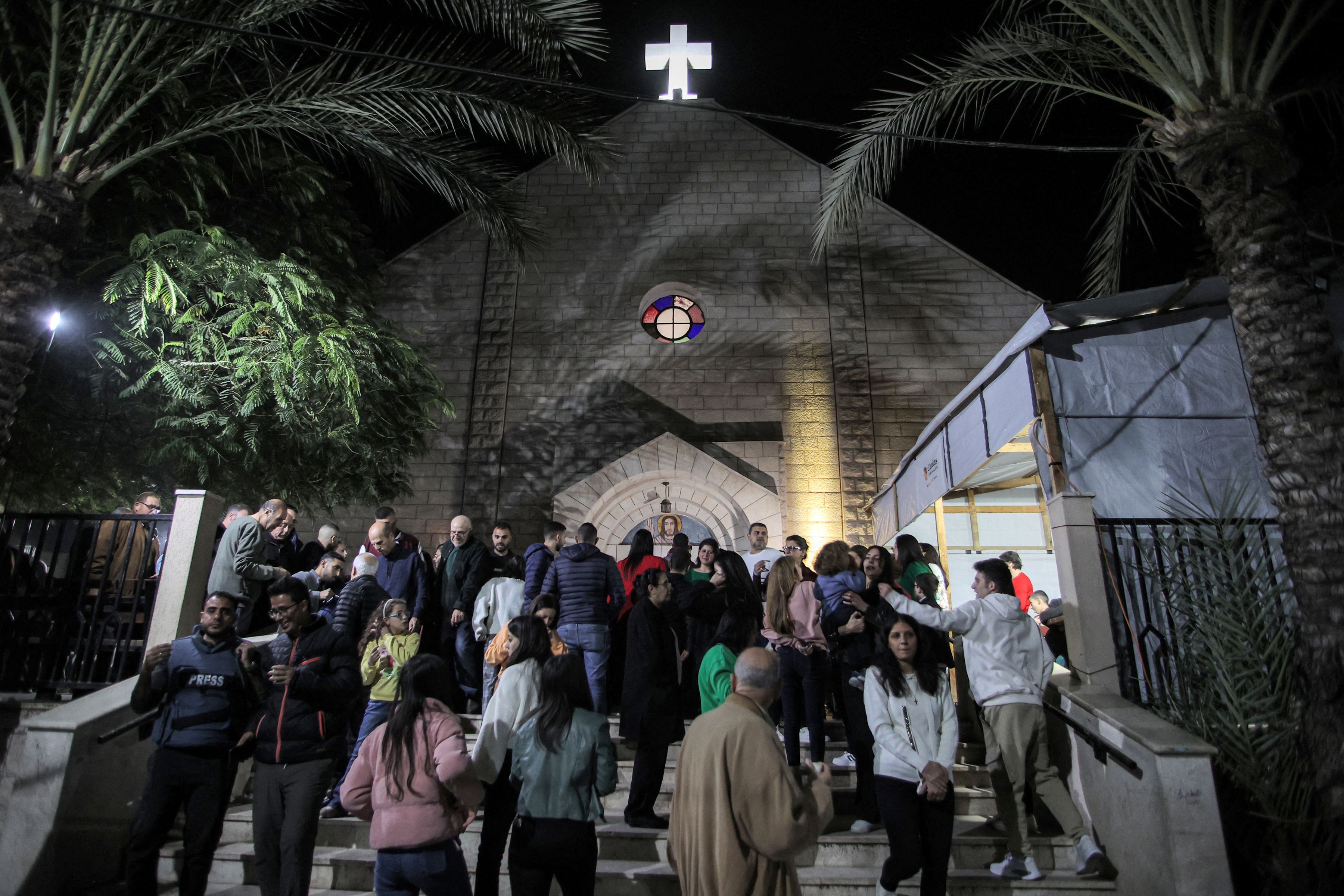 Les chrétiens fêtent un Noël assombri par les guerres