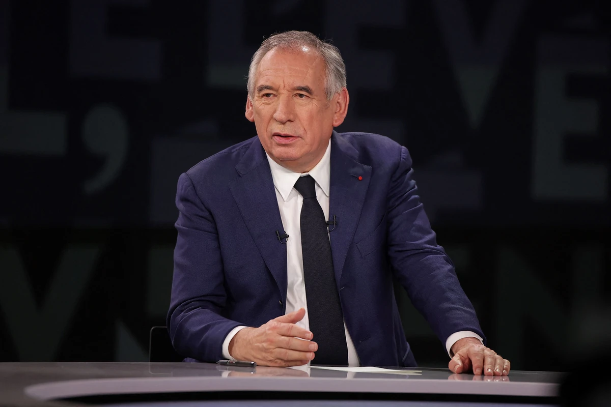 France: le Premier ministre entame son mandat avec une popularité historiquement basse