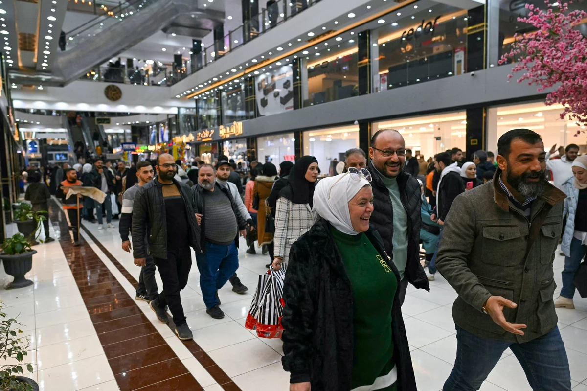 Ruée sur le shopping dans l'ancien fief rebelle de Syrie