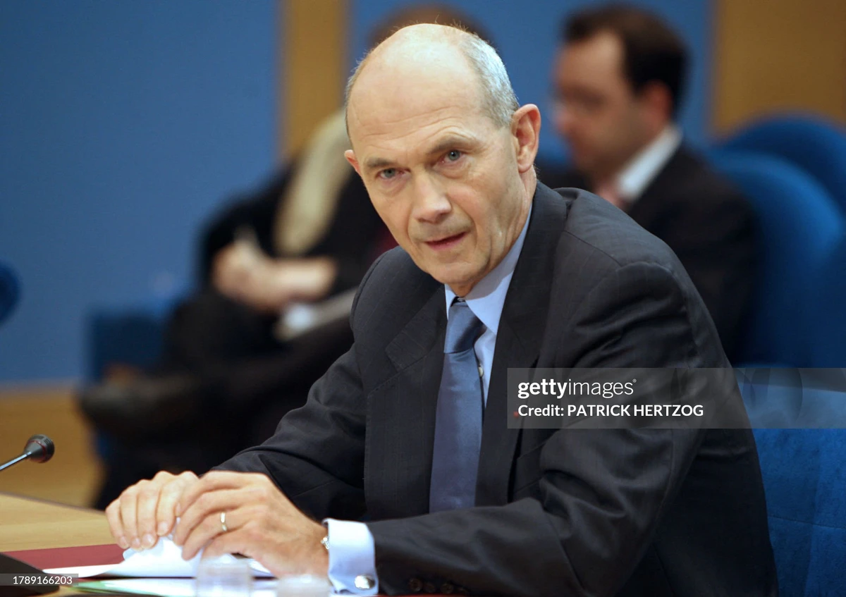 Pascal Lamy estime que les Européens devraient essayer de « rouler Trump »