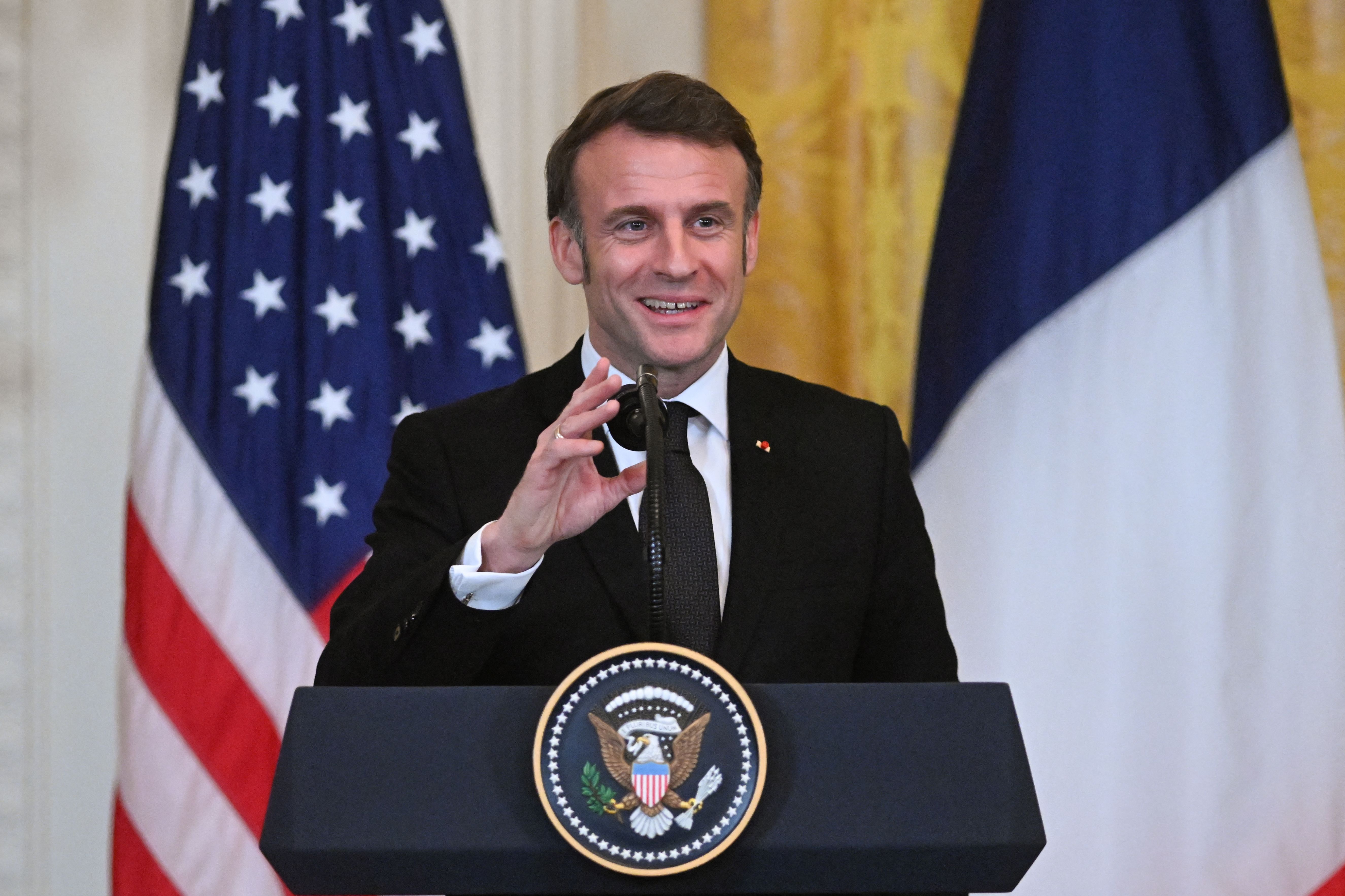 Ukraine: Macron pense qu'une "trêve" est possible dans les "semaines à venir"