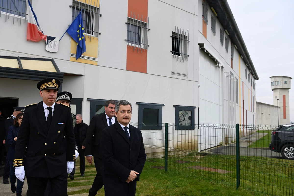 Gérald Darmanin a ordonné l'arrêt de toute « activité ludique » en prison