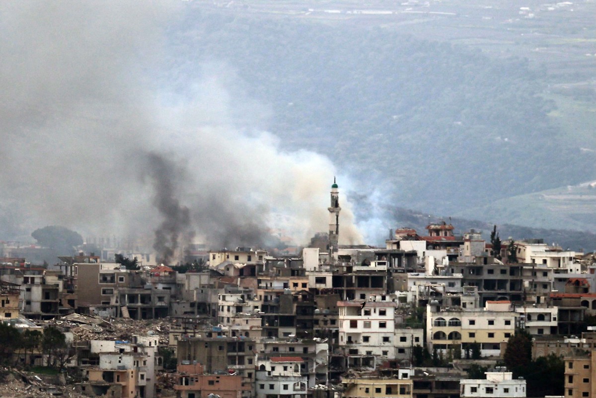 Israël menace de frapper Beyrouth après des tirs de roquettes depuis le Liban