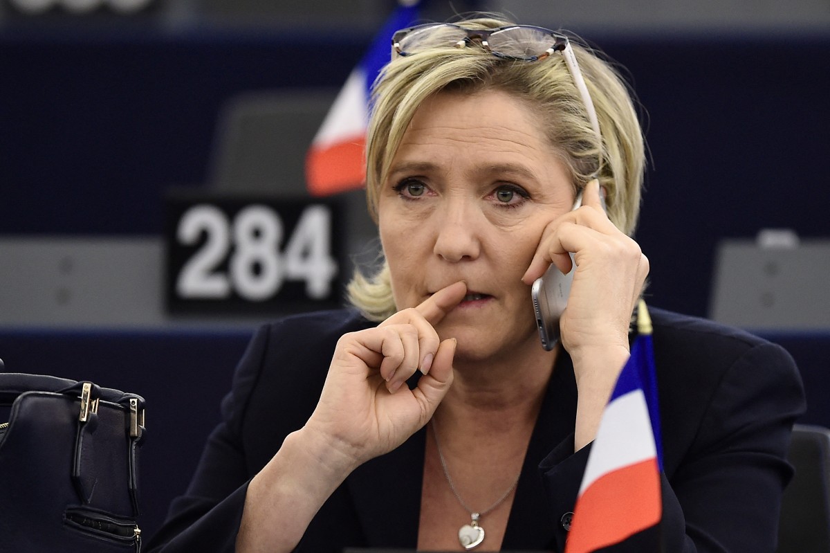 France: l'avenir politique de Marine Le Pen suspendu lundi à une décision de justice