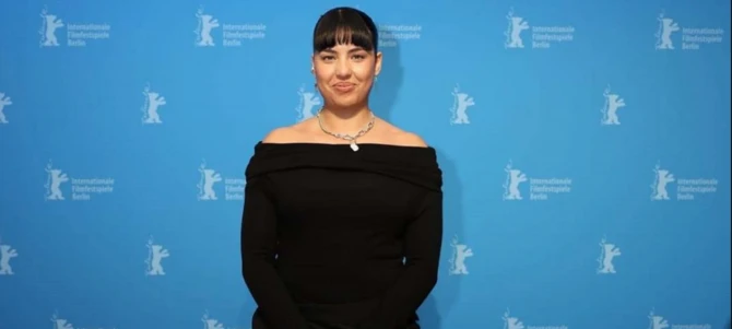 Maja-Ajmia Zellama aborde l'identité culturelle et le deuil dans "Têtes Brûlées"