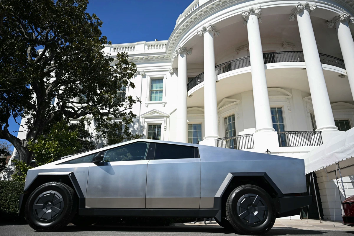 Musk affirme que Tesla va "doubler" sa production aux Etats-Unis d'ici deux ans