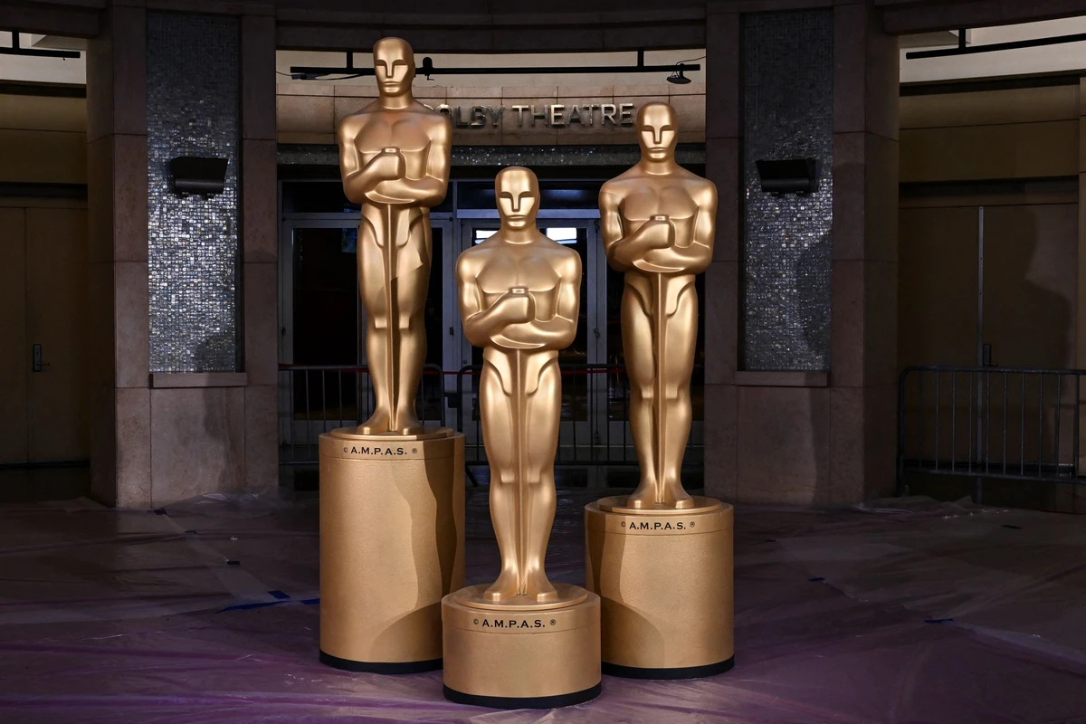 Les Oscars s'annoncent à couteaux tirés entre "Anora" et "Conclave"