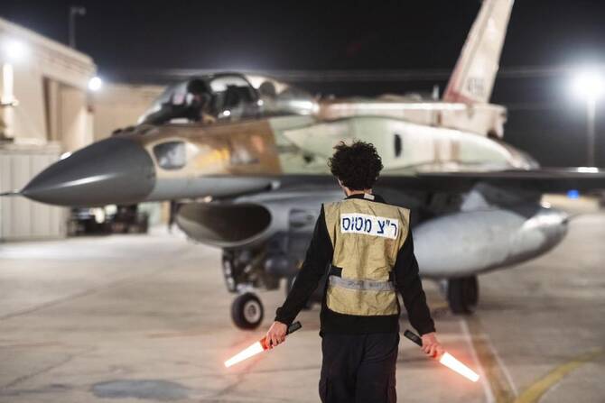 L'armée israélienne annonce le renvoi de pilotes ayant signé une lettre sur la guerre à Gaza