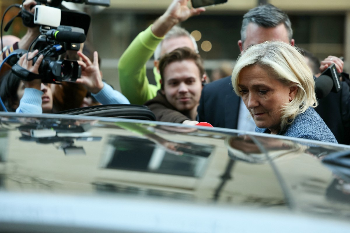 Voter une loi pour «sauver Marine Le Pen» est «impensable», estime Xavier Bertand