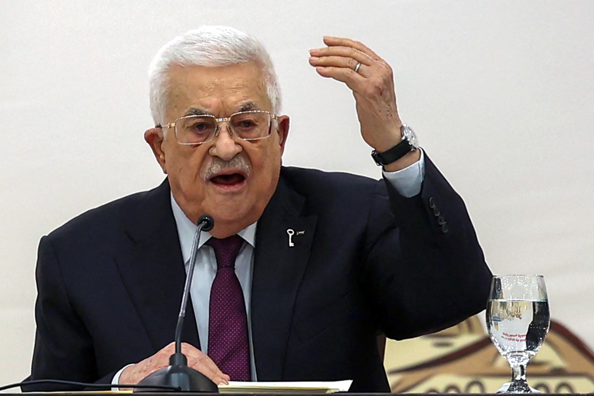 Abbas appelle le Hamas à libérer les otages à Gaza, frappes israéliennes meurtrières