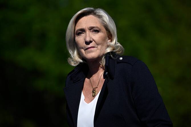 Le Pen prête à diviser la France pour se retrouver au pouvoir