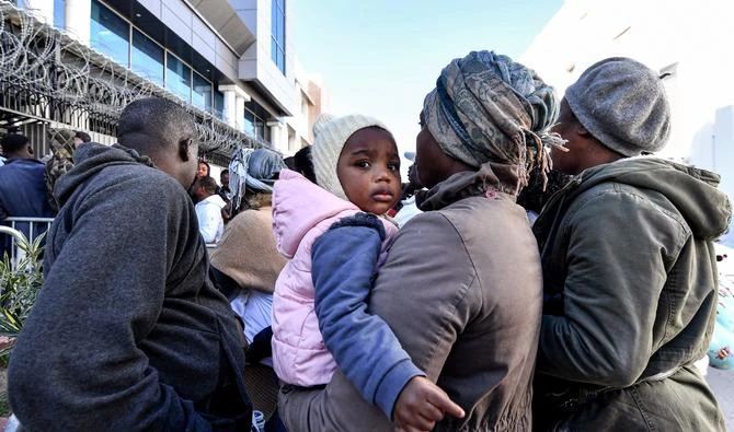 Les camps de migrants originaires d'Afrique subsaharienne  démantelés par les autorités tunisiennes