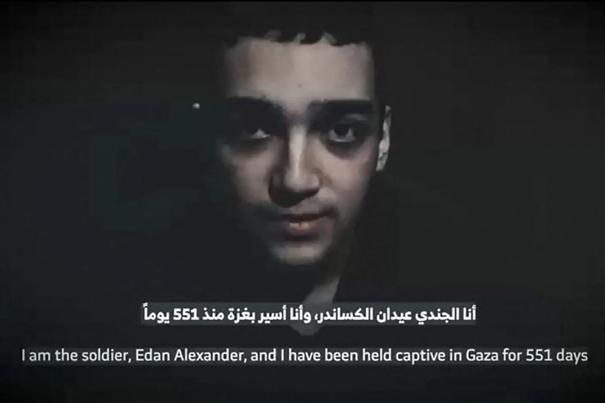 À Gaza, l'armée israélienne étend son offensive tandis que le Hamas publie la vidéo d'un otage