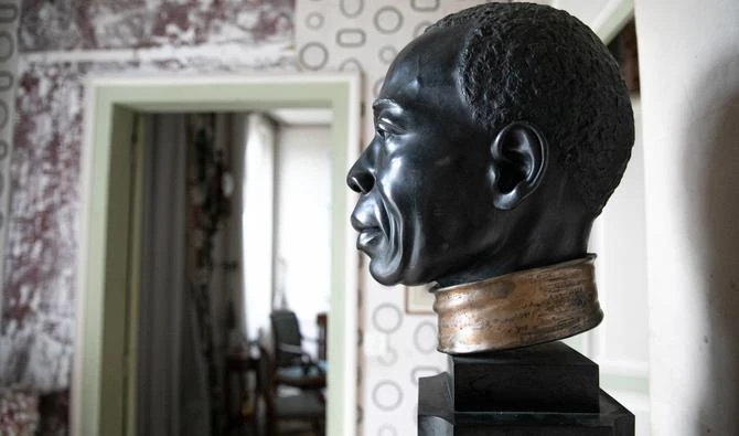 Le musée du Quai Branly enquête sur la provenance de ses œuvres d'art africaines