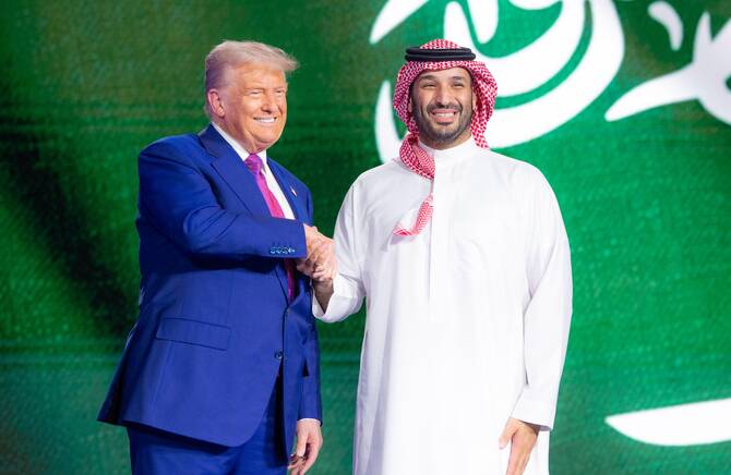 L'Arabie saoudite signe des accords d'une valeur de plus de 300 milliards de dollars avec les États-Unis, confirme le prince héritier
