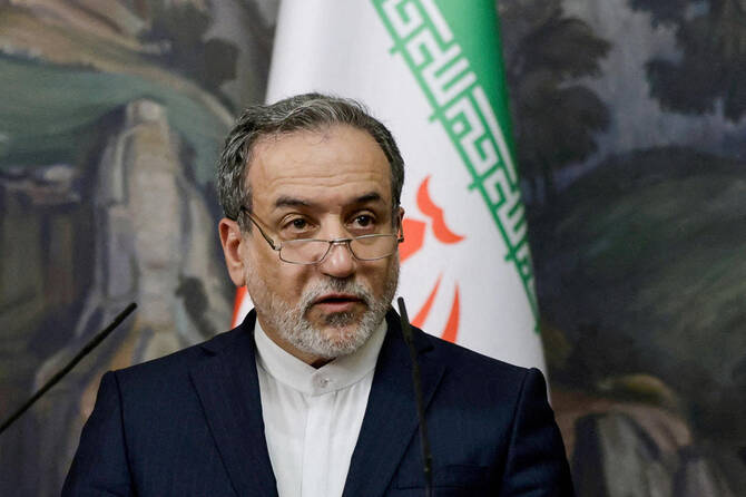 L'arme nucléaire est « inacceptable » a déclaré le ministre iranien des Affaires étrangères