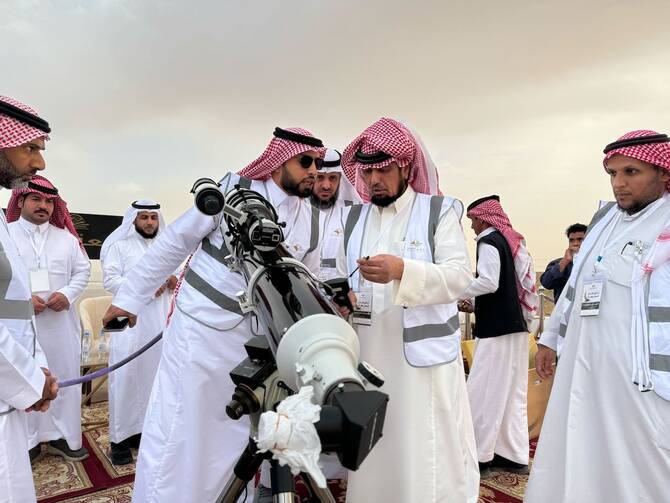 La Cour suprême d'Arabie saoudite invite les musulmans à observer le croissant de lune de Dhul Hijjah mardi soir