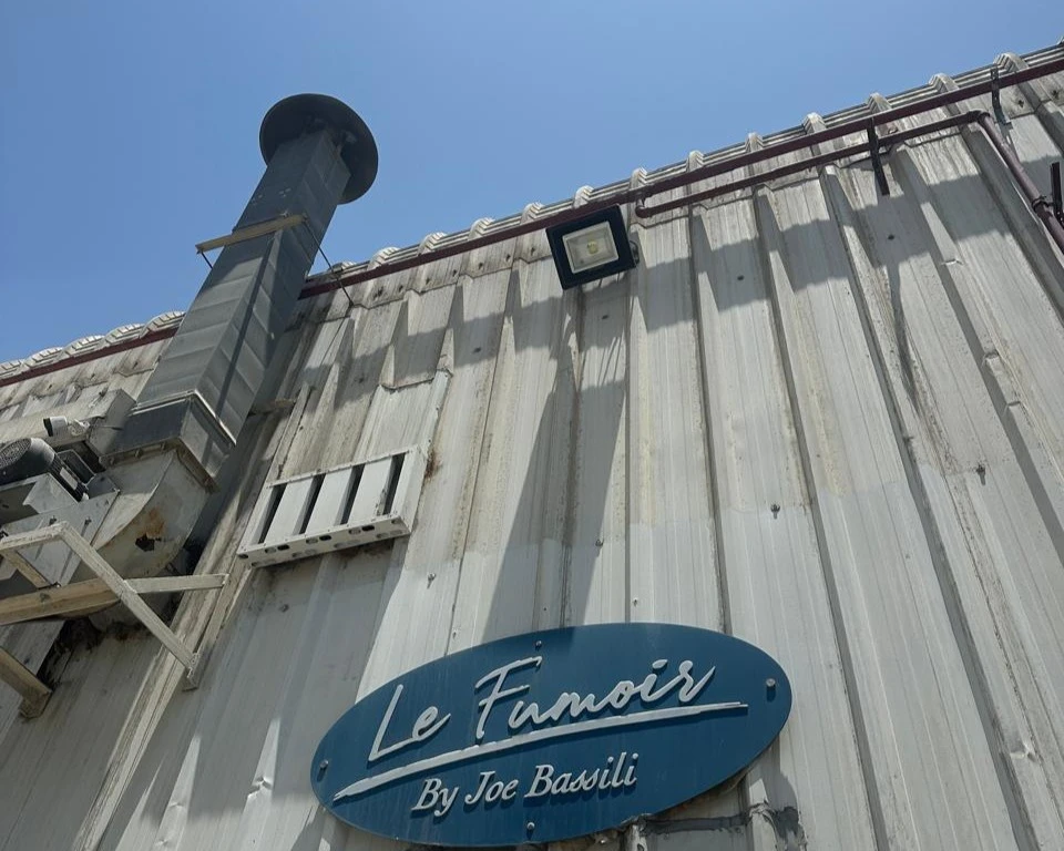 Du fumoir de Beyrouth aux rayons de New York: la success story de Joe Bassili