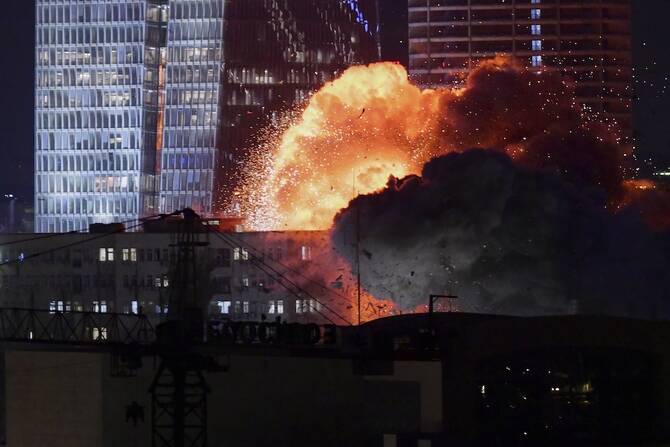 L'Iran lance des missiles sur Israël en riposte à une attaque massive sur son sol