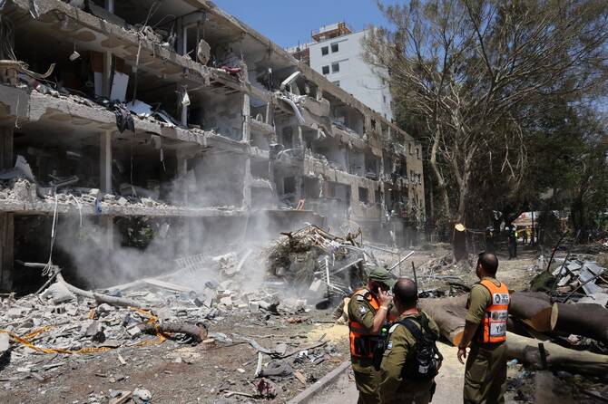 Israël: les secours annoncent 23 blessés après des tirs de missiles depuis l'Iran