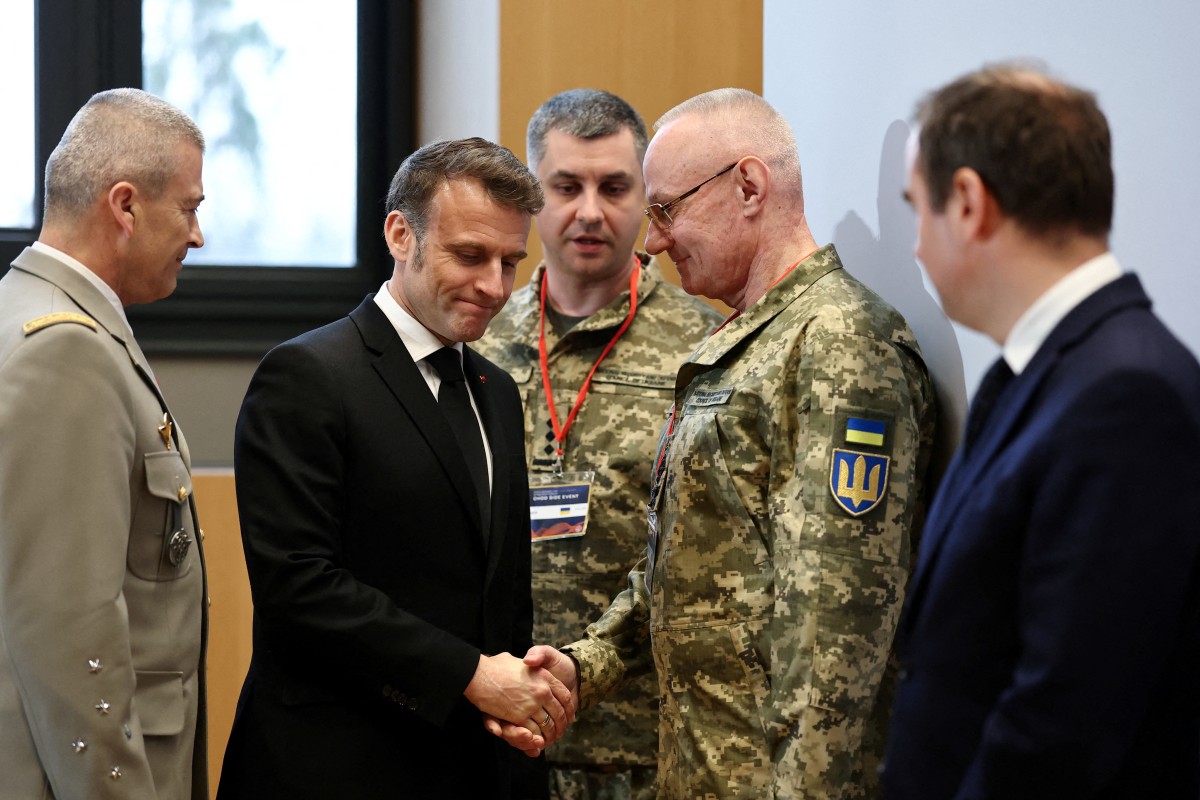 France: Macron réunit un conseil de défense après les frappes israéliennes en Iran