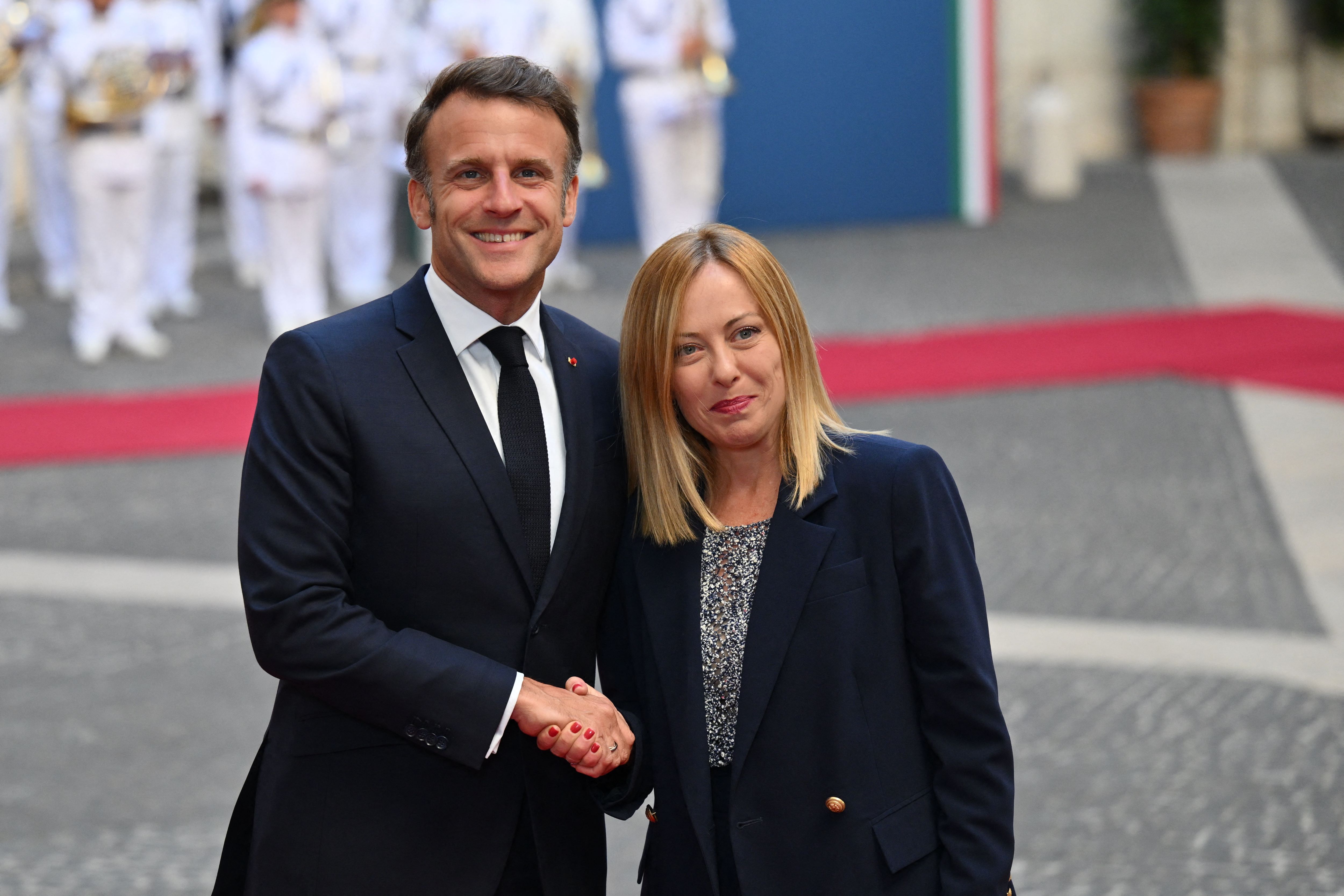 A Rome, un long tête-à-tête entre Macron et Meloni pour dissiper les tensions