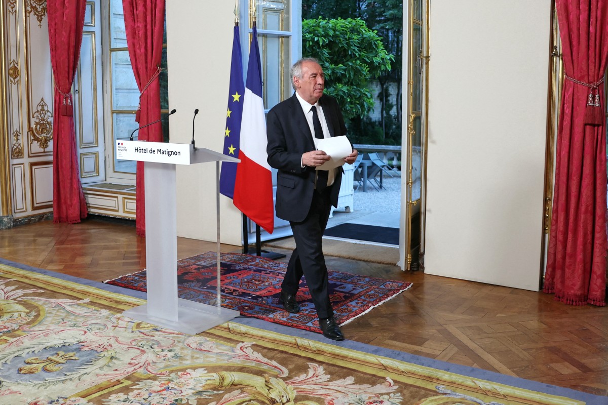 Echec sur les retraites: Bayrou reçoit les partenaires sociaux pour trouver «une voie de passage»