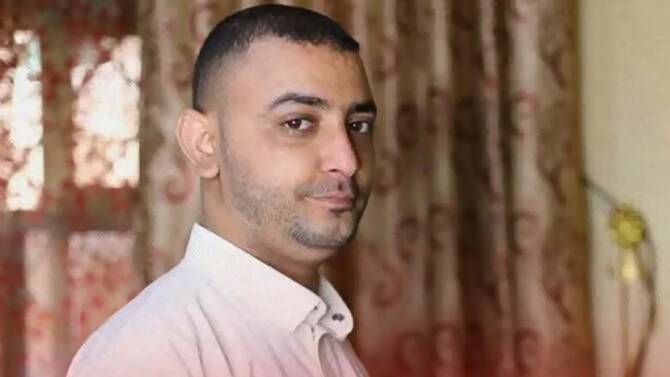 Les Houthis enlèvent quatre journalistes et en emprisonnent un autre pour avoir critiqué leur chef