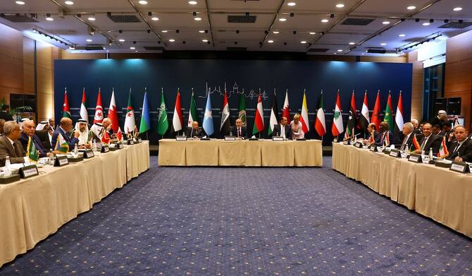 Le ministre iranien des Affaires étrangères arrive à Istanbul pour la réunion de la Ligue arabe