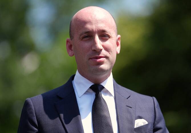 ABC News suspend un journaliste ayant qualifié Trump et son principal collaborateur de « haineux de première classe »